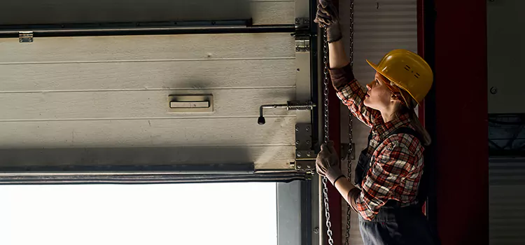 Addressing Common Garage Door Stoppage Issues in Sylvania, OH